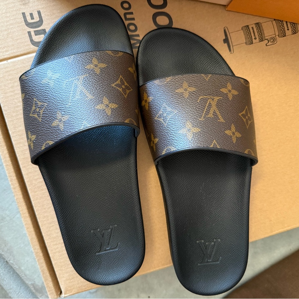Louis Vuitton Waterfront Monogram Sandals 27.3cm